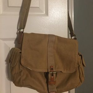 Fossil satchel